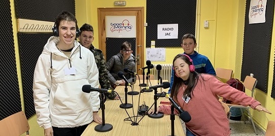 RADIO JACm.jpg